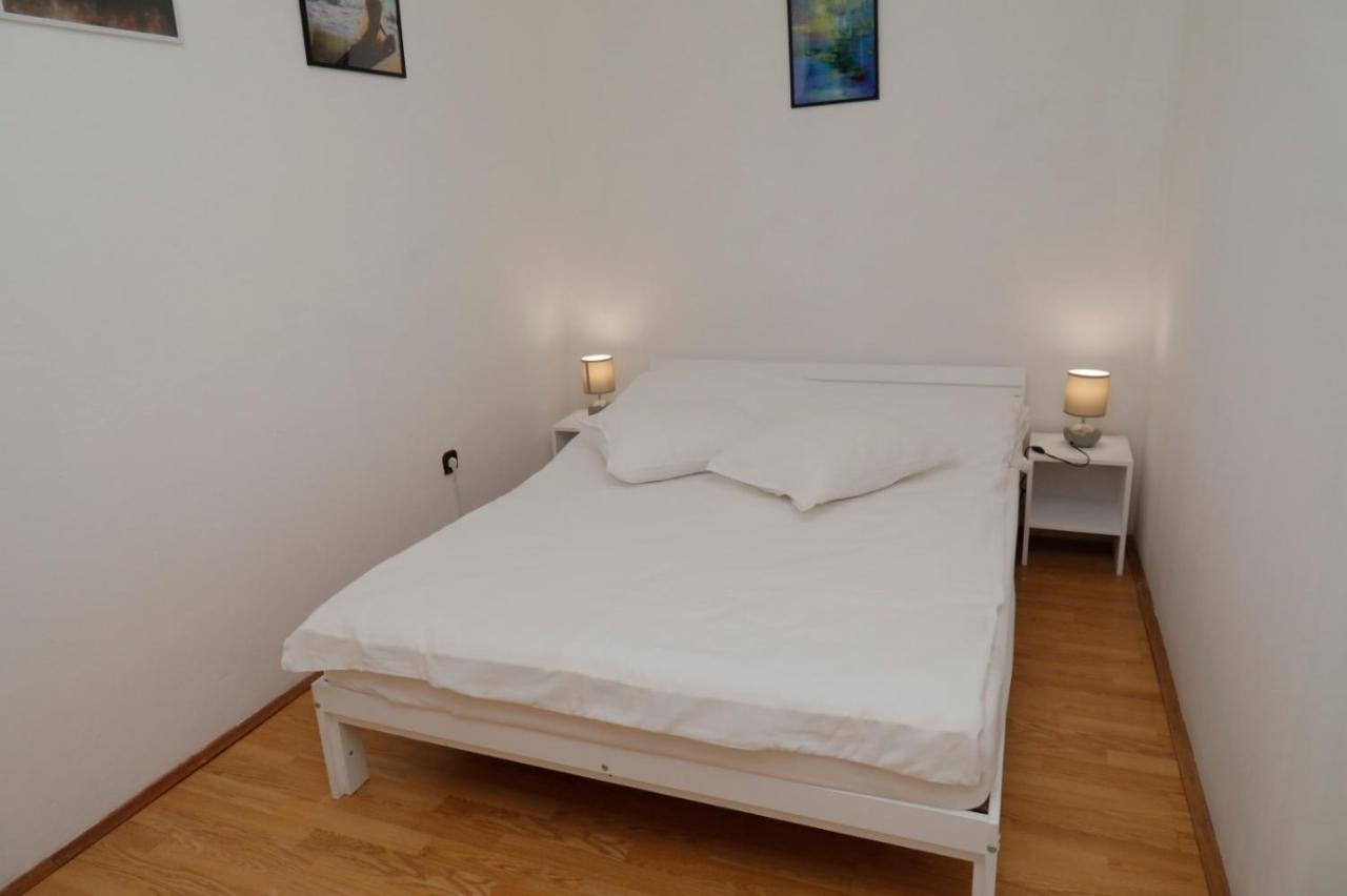 Maple Place Velika Gorica Extérieur photo